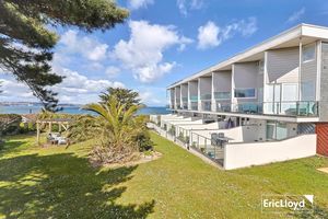 Photo 14- click for photo gallery